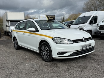 Used Volkswagen Golf 2018 for sale - 79138475: Photo