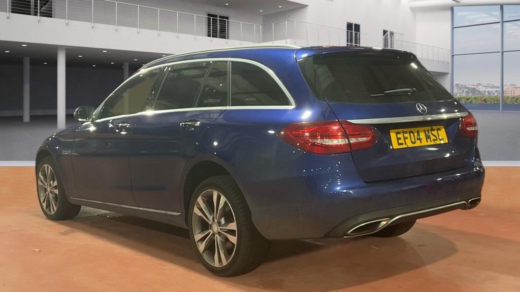 Used Mercedes-Benz C Class 2016 for sale - 77938349: Photo 4