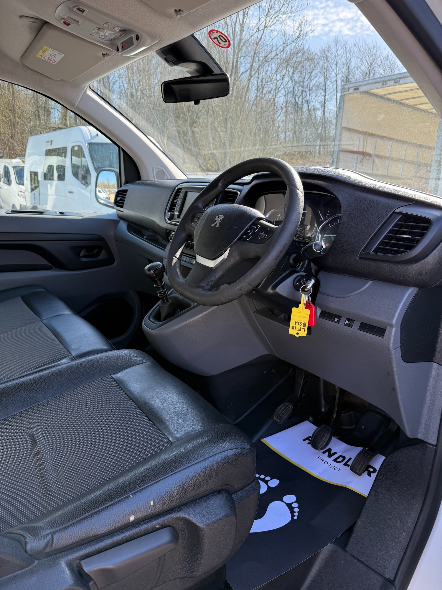 Used Peugeot Expert 2018 for sale - 77601124: Photo 12