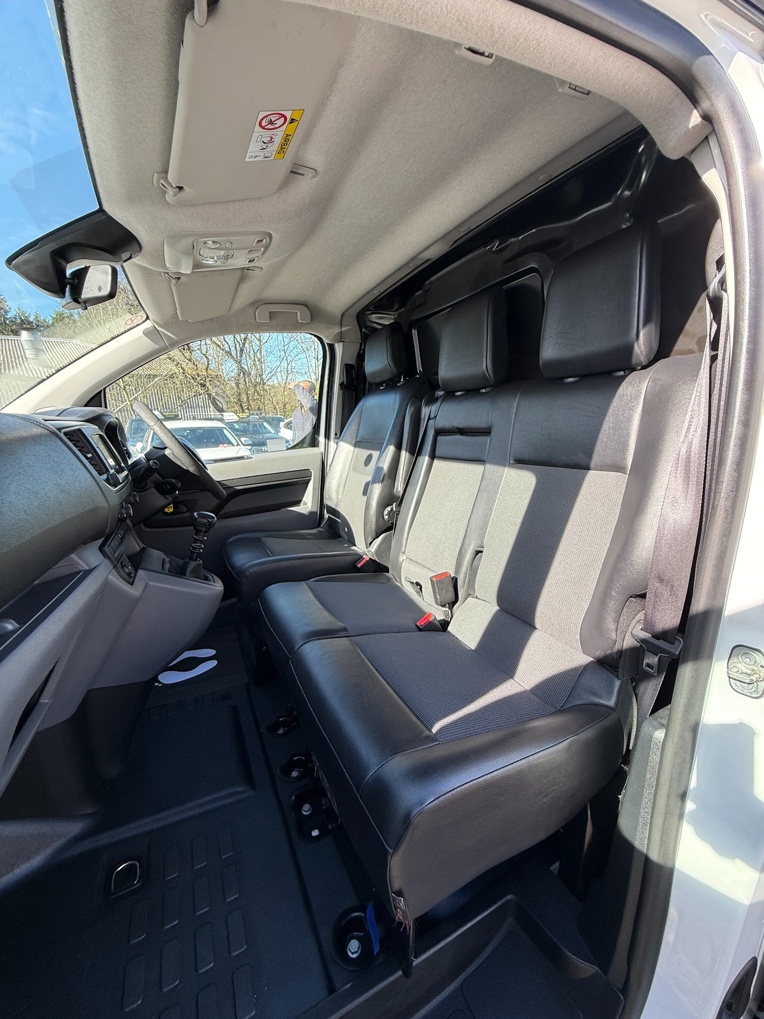 Used Peugeot Expert 2018 for sale - 77601124: Photo 28