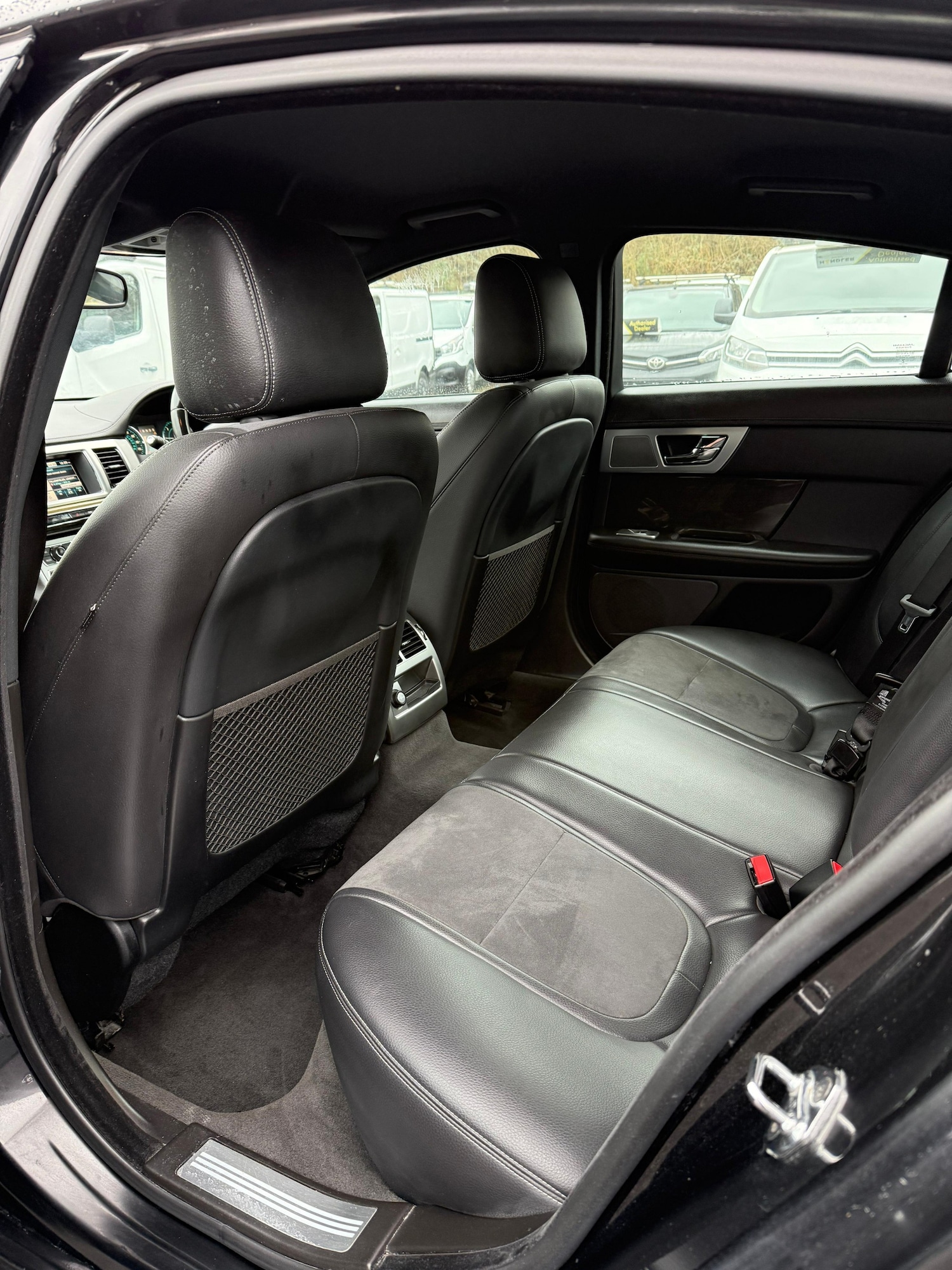 Used Jaguar XF 2014 for sale - 76879736: Photo 21