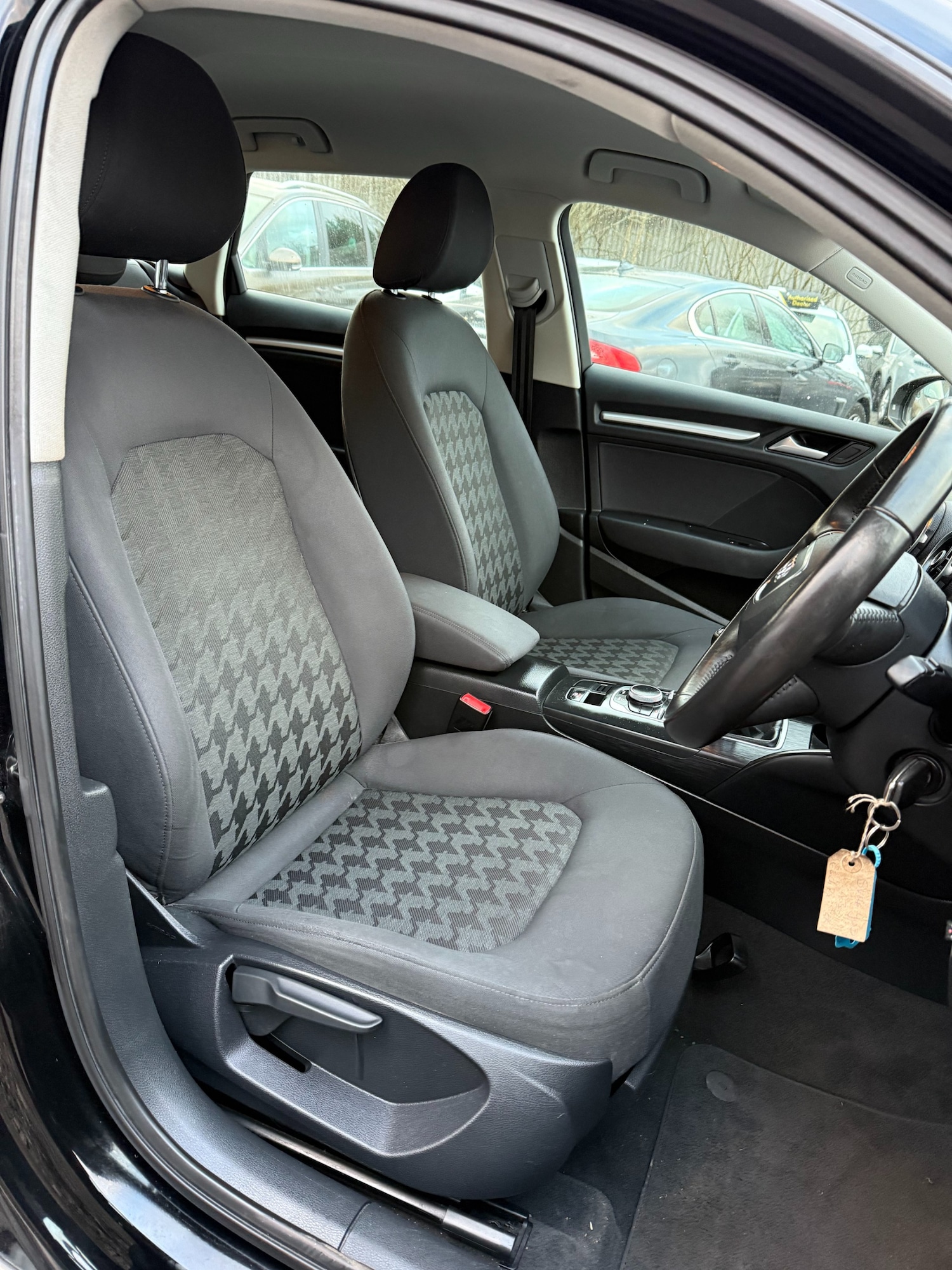 Used Audi A3 2014 for sale - 76941862: Photo 9