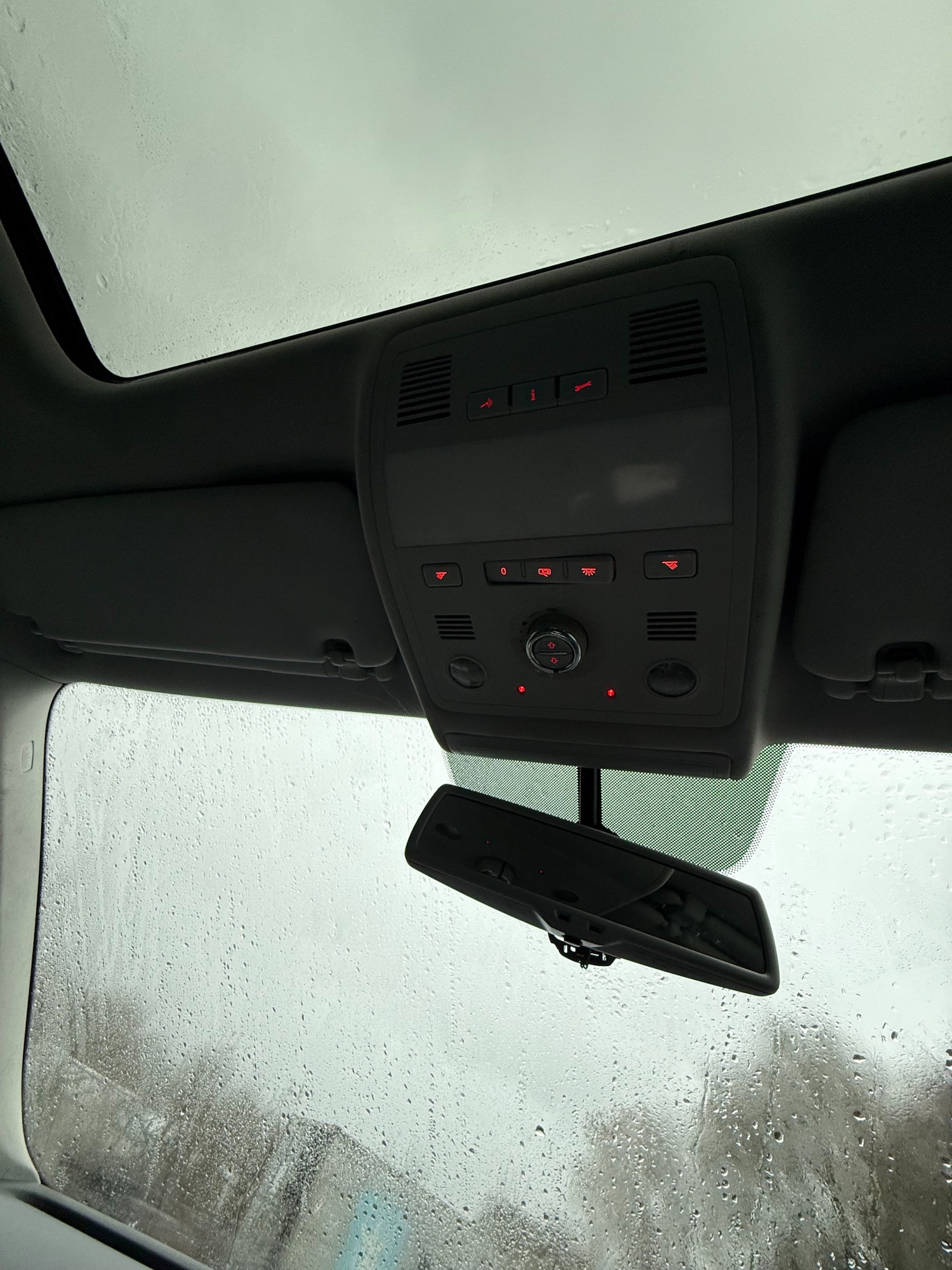 Used Volkswagen Touareg 2013 for sale - 77033994: Photo 16