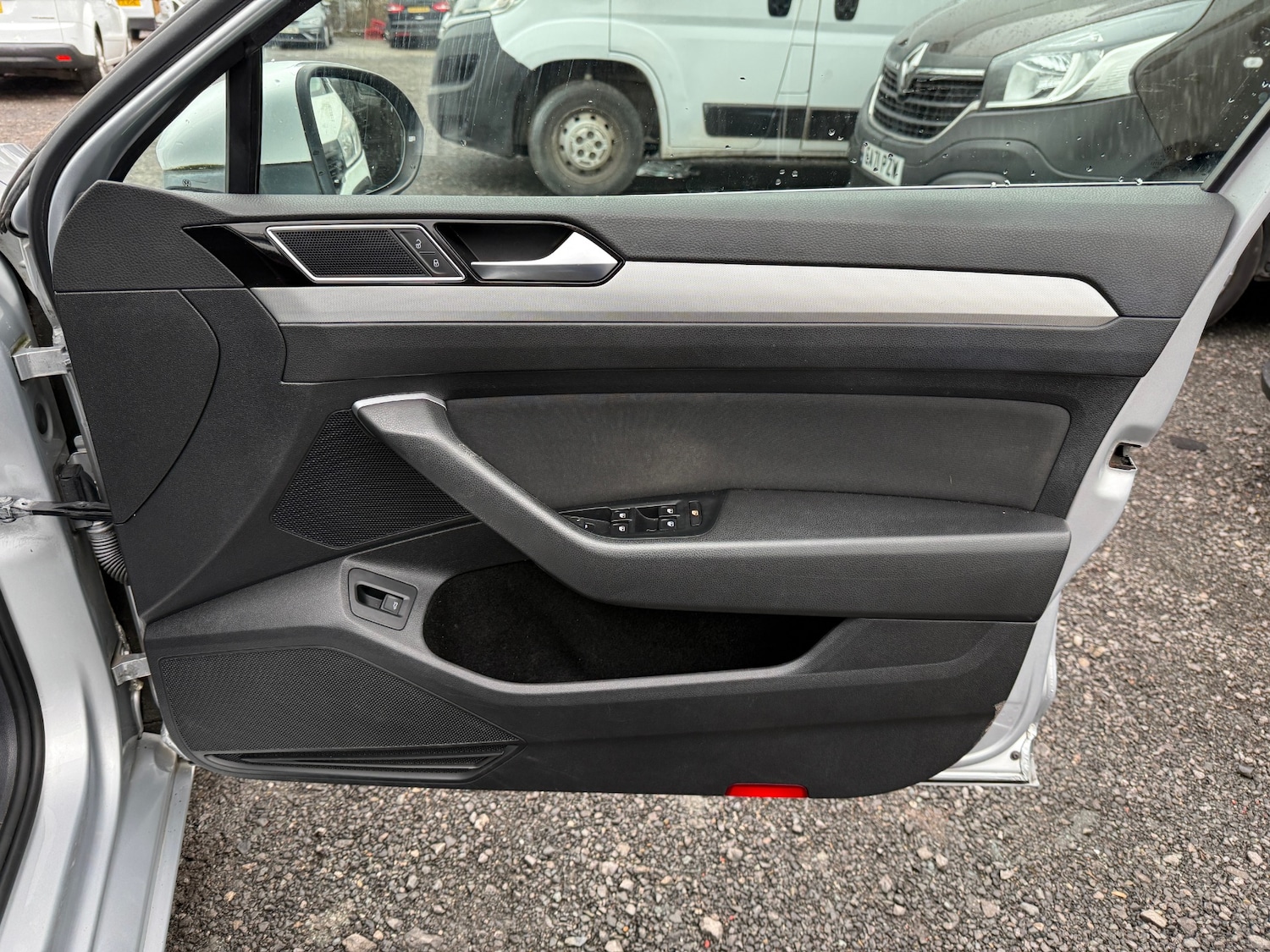 Used Volkswagen Passat 2015 for sale - 77536245: Photo 24