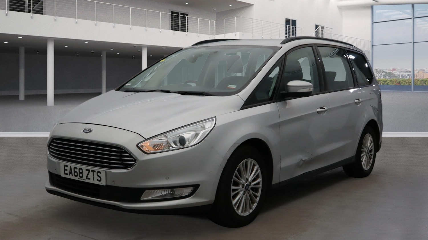 Used Ford Galaxy 2018 for sale - 76946303: Photo 2