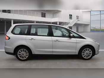 Used Ford Galaxy 2018 for sale - 76946303: Photo