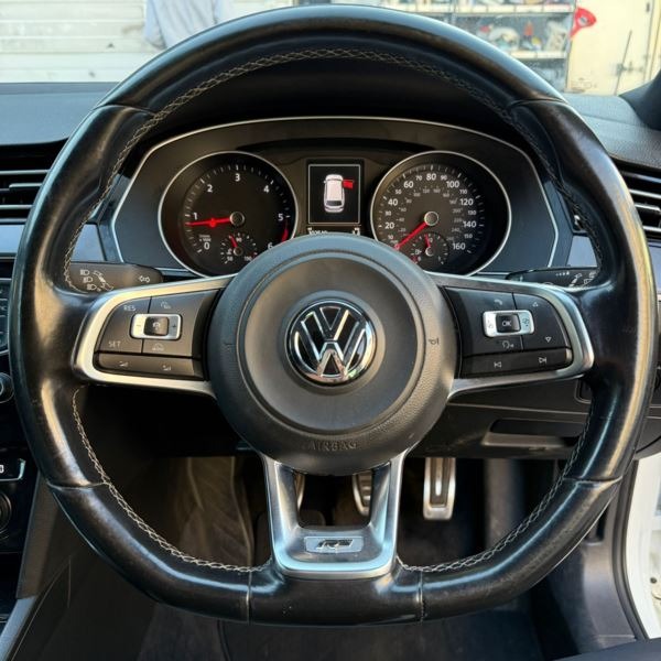 Used Volkswagen Passat 2015 for sale - 76881617: Photo 13