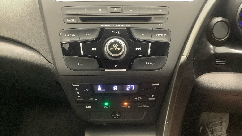 Used Honda Civic 2014 for sale - 77932966: Photo 9