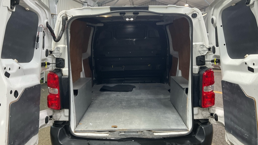 Used Peugeot Expert 2018 for sale - 77595554: Photo 8