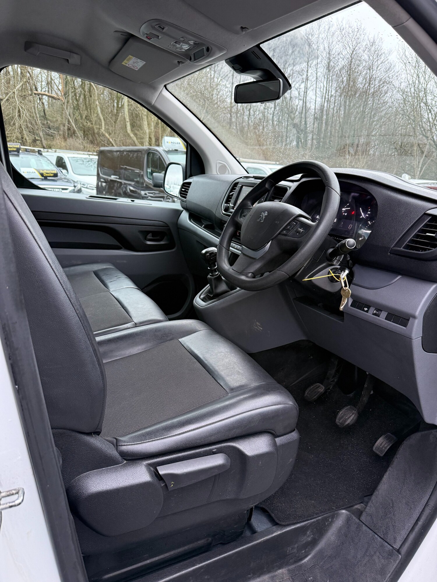 Used Peugeot Expert 2021 for sale - 78198067: Photo 11