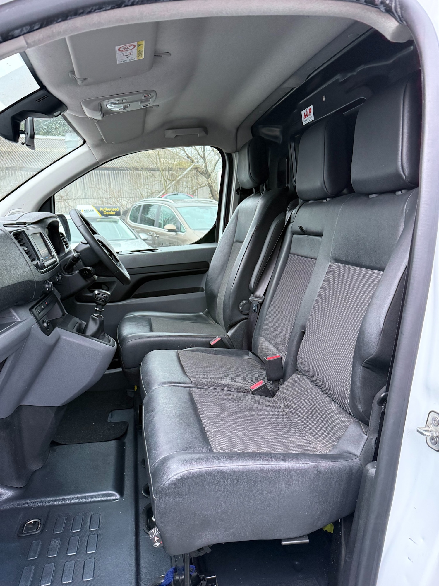 Used Peugeot Expert 2021 for sale - 78198067: Photo 17