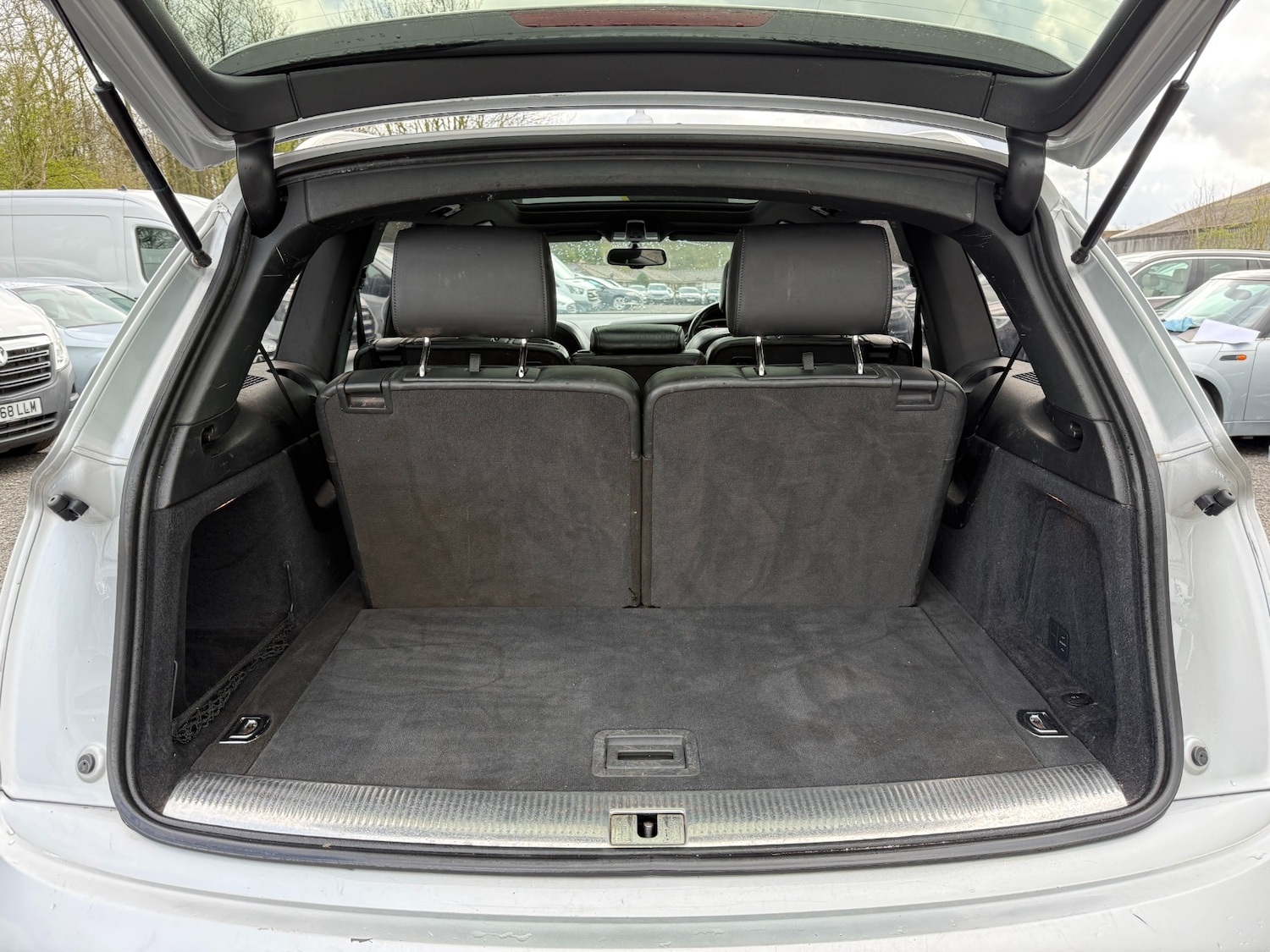 Used Audi Q7 2014 for sale - 78142045: Photo 24