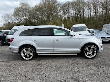 Used Audi Q7 2014 for sale - 78142045: Photo