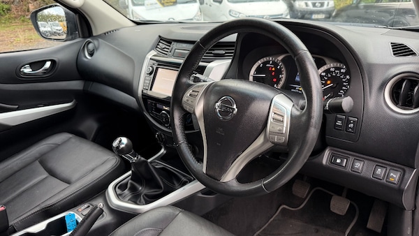 Used Nissan Navara 2018 for sale - 76129072: Photo 11