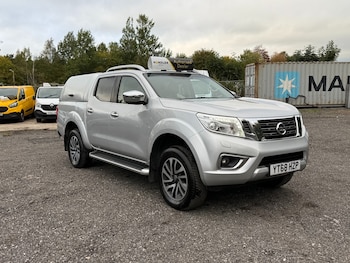 Nissan - Navara