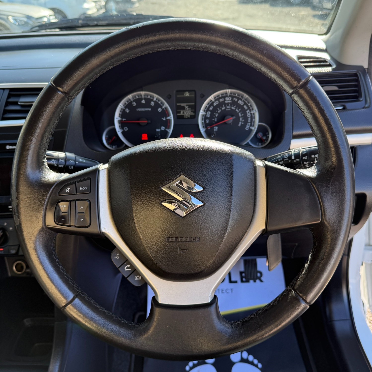 Used Suzuki Swift 2014 for sale - 77932333: Photo 14