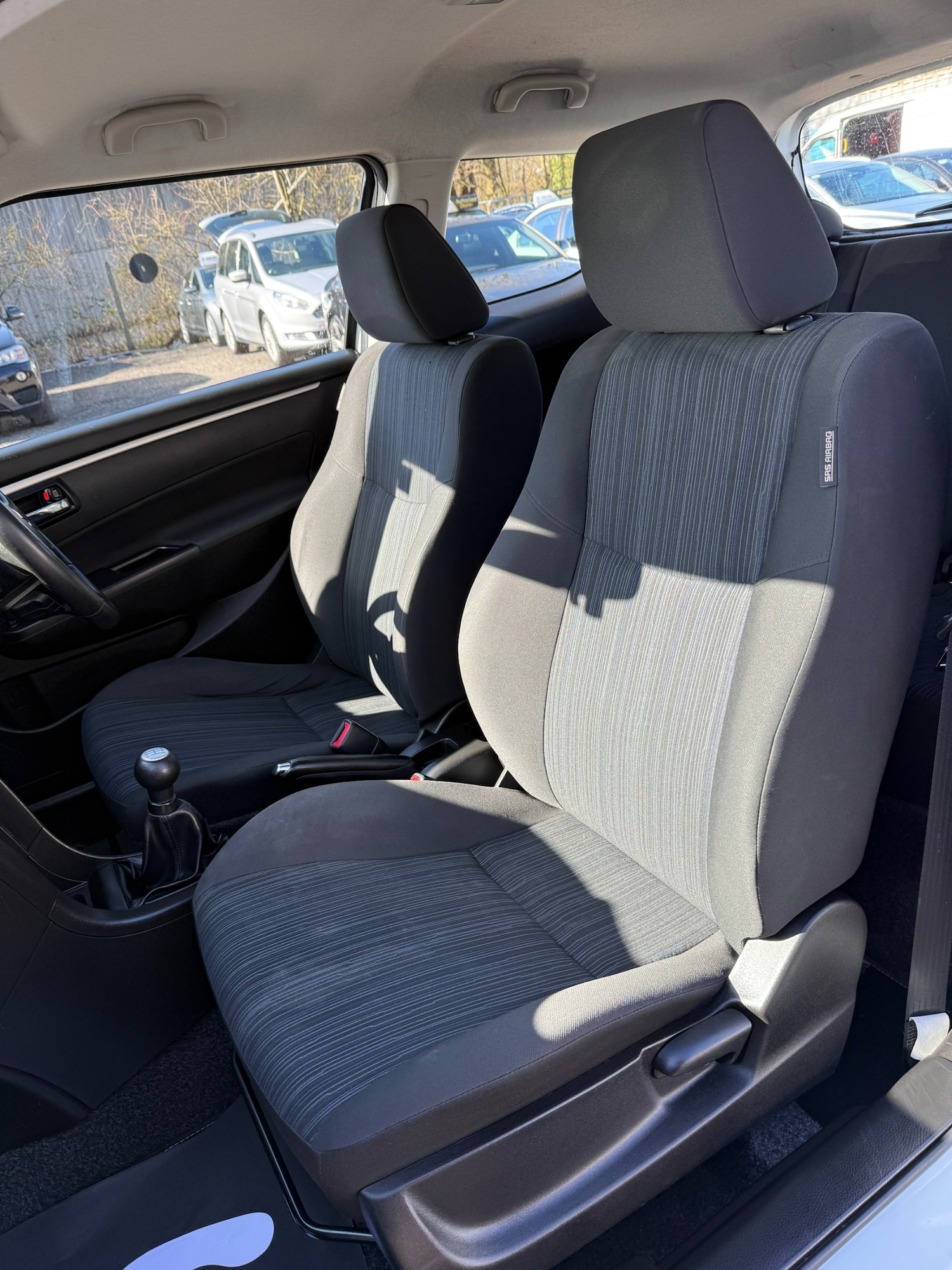 Used Suzuki Swift 2014 for sale - 77932333: Photo 18