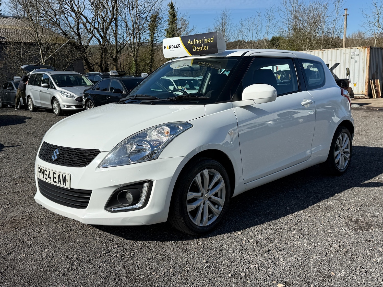 Used Suzuki Swift 2014 for sale - 77932333: Photo 3