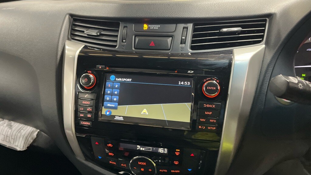 Used Nissan Navara 2018 for sale - 77851019: Photo 10