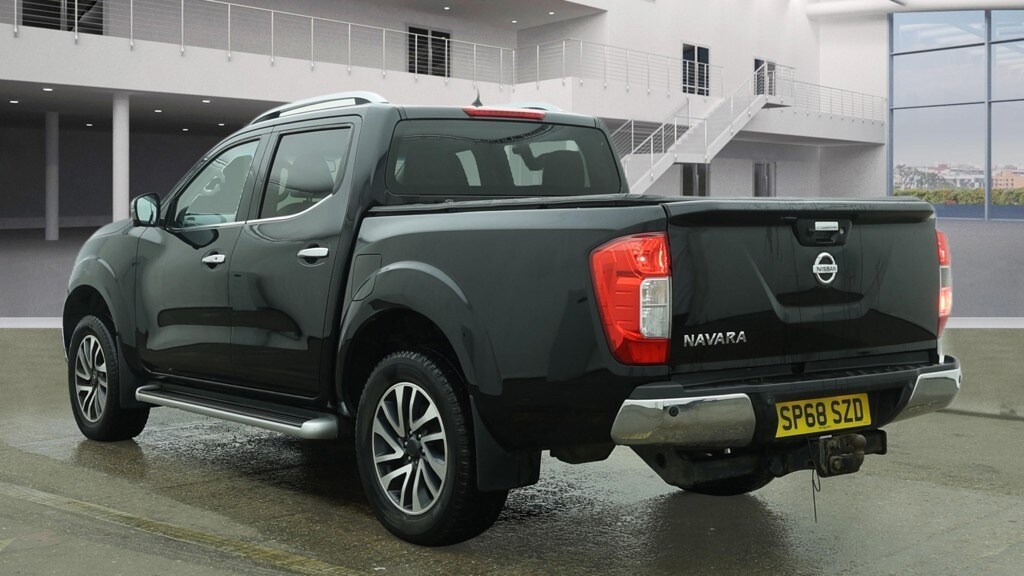 Used Nissan Navara 2018 for sale - 77851019: Photo 3