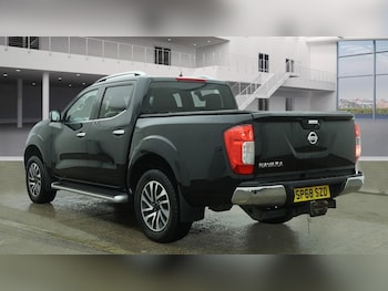 Used Nissan Navara 2018 for sale - 77851019: Photo