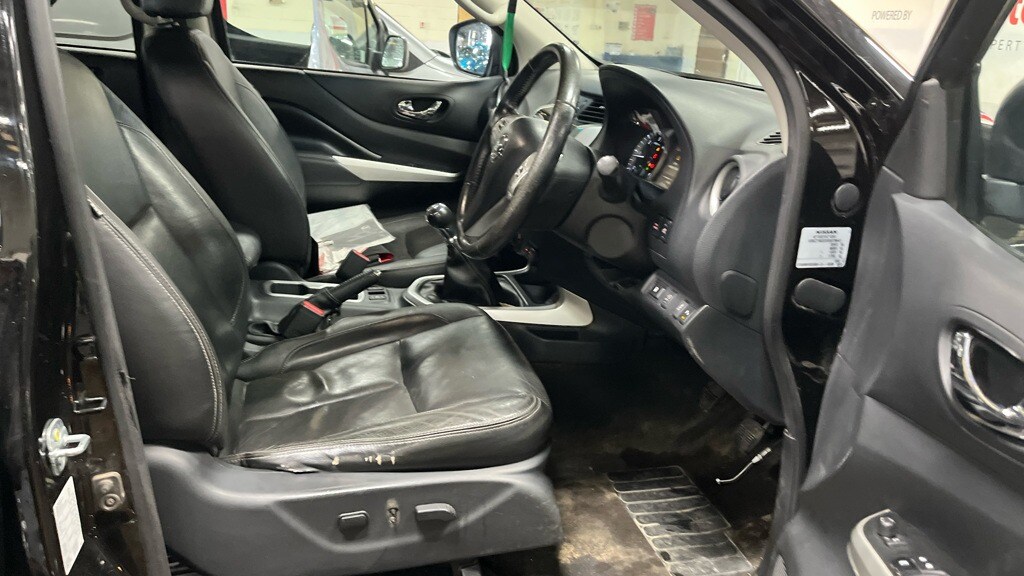 Used Nissan Navara 2018 for sale - 77851019: Photo 8