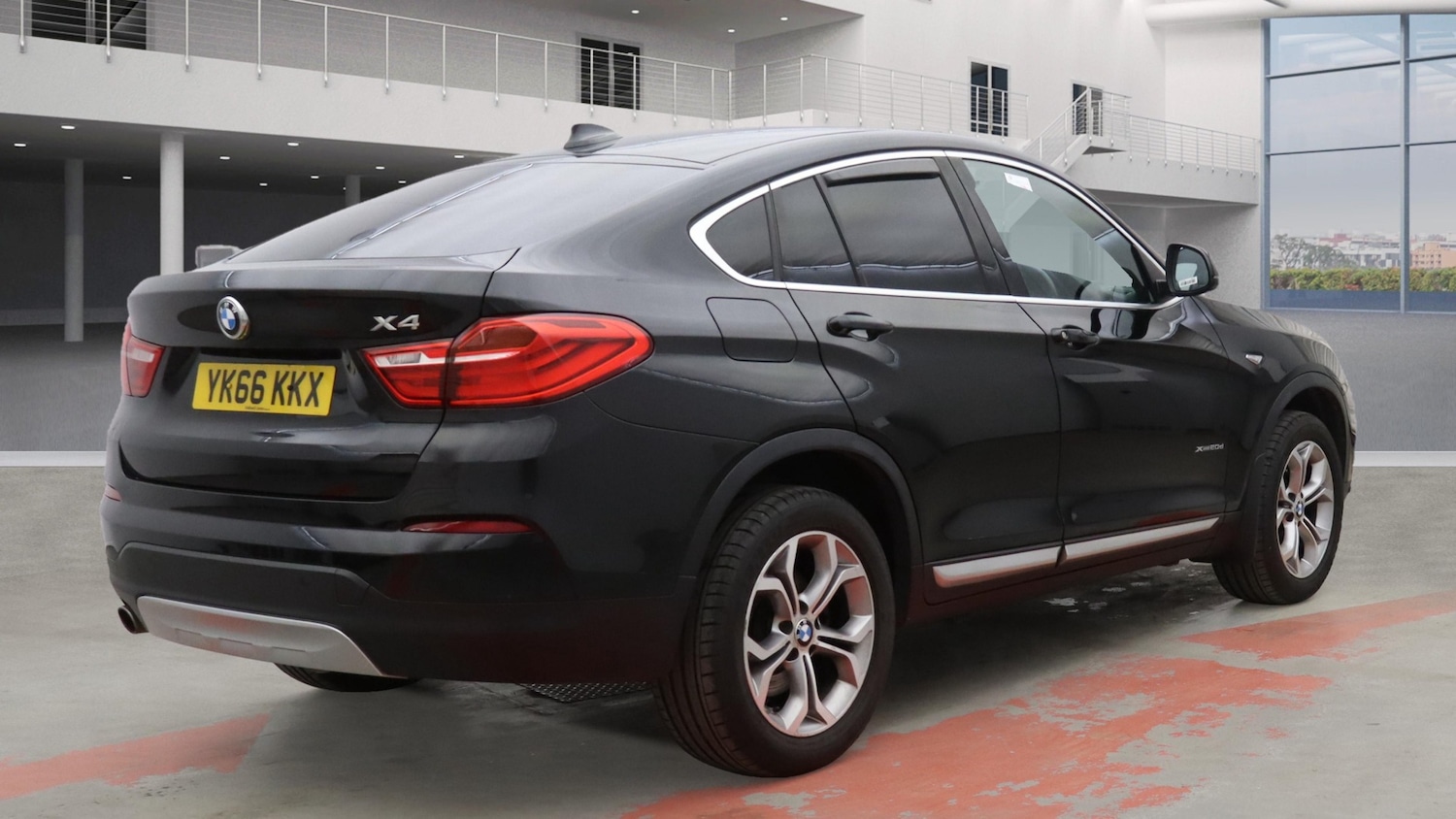 Used BMW X4 2016 for sale - 76547616: Photo 3