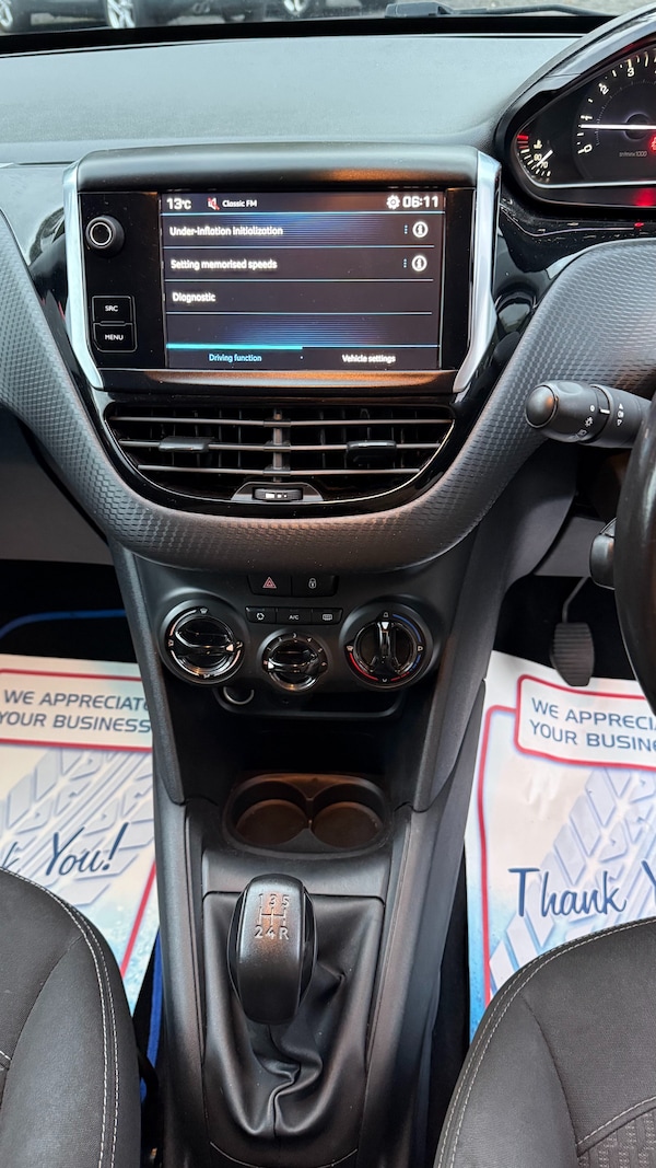 Used Peugeot 208 2017 for sale - 76243936: Photo 14