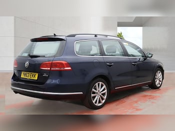 Used Volkswagen Passat 2014 for sale - 78081312: Photo