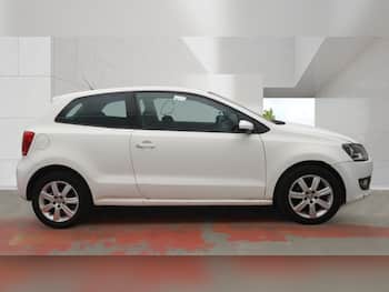 Used Volkswagen Polo 2014 for sale - 79545385: Photo