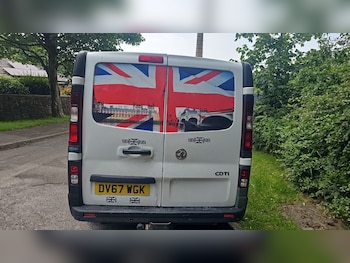 Used Vauxhall Vivaro 2017 for sale - 78906102: Photo
