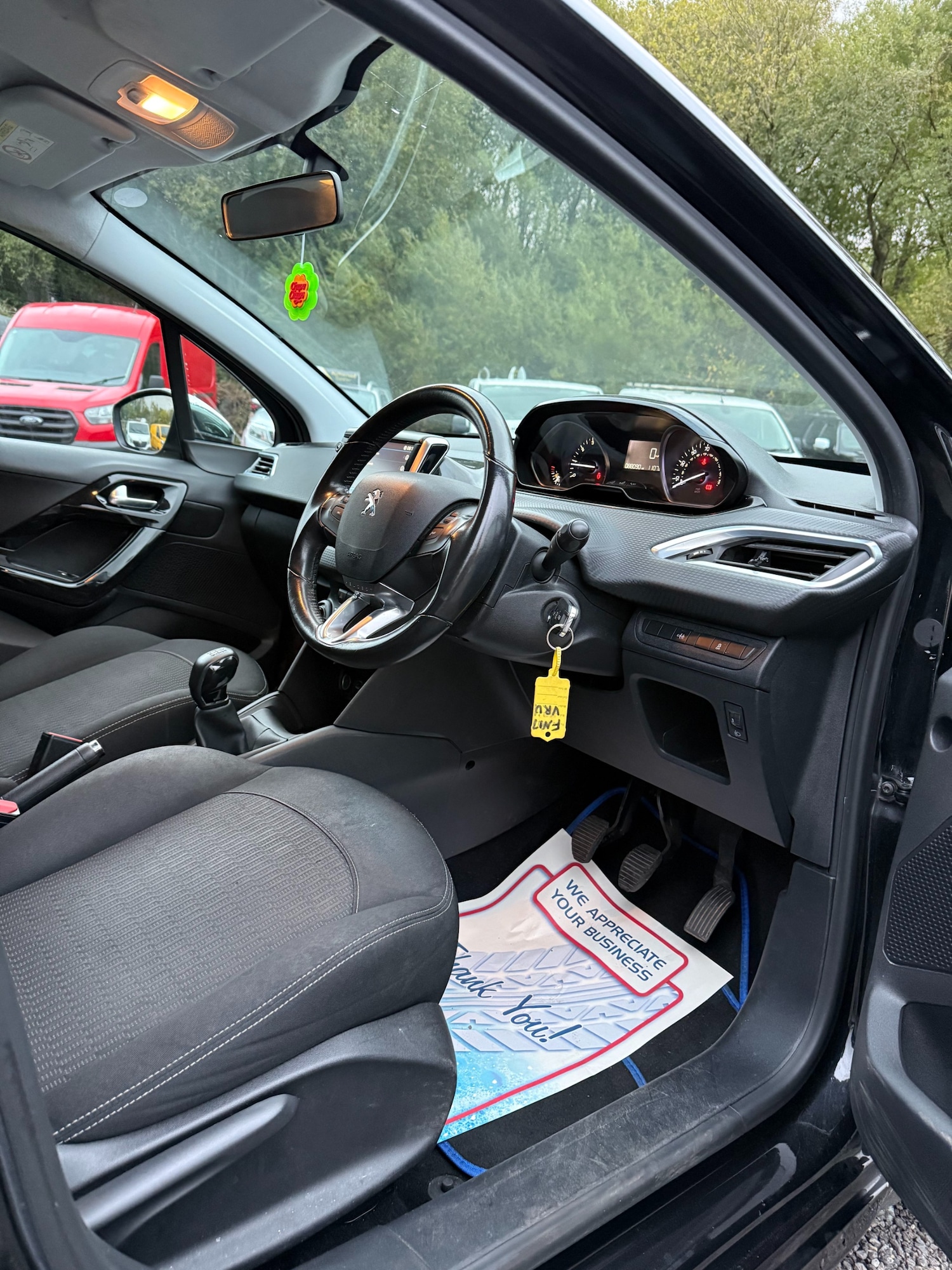 Used Peugeot 208 2017 for sale - 77541403: Photo 10