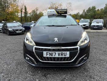 Used Peugeot 208 2017 for sale - 77541403: Photo