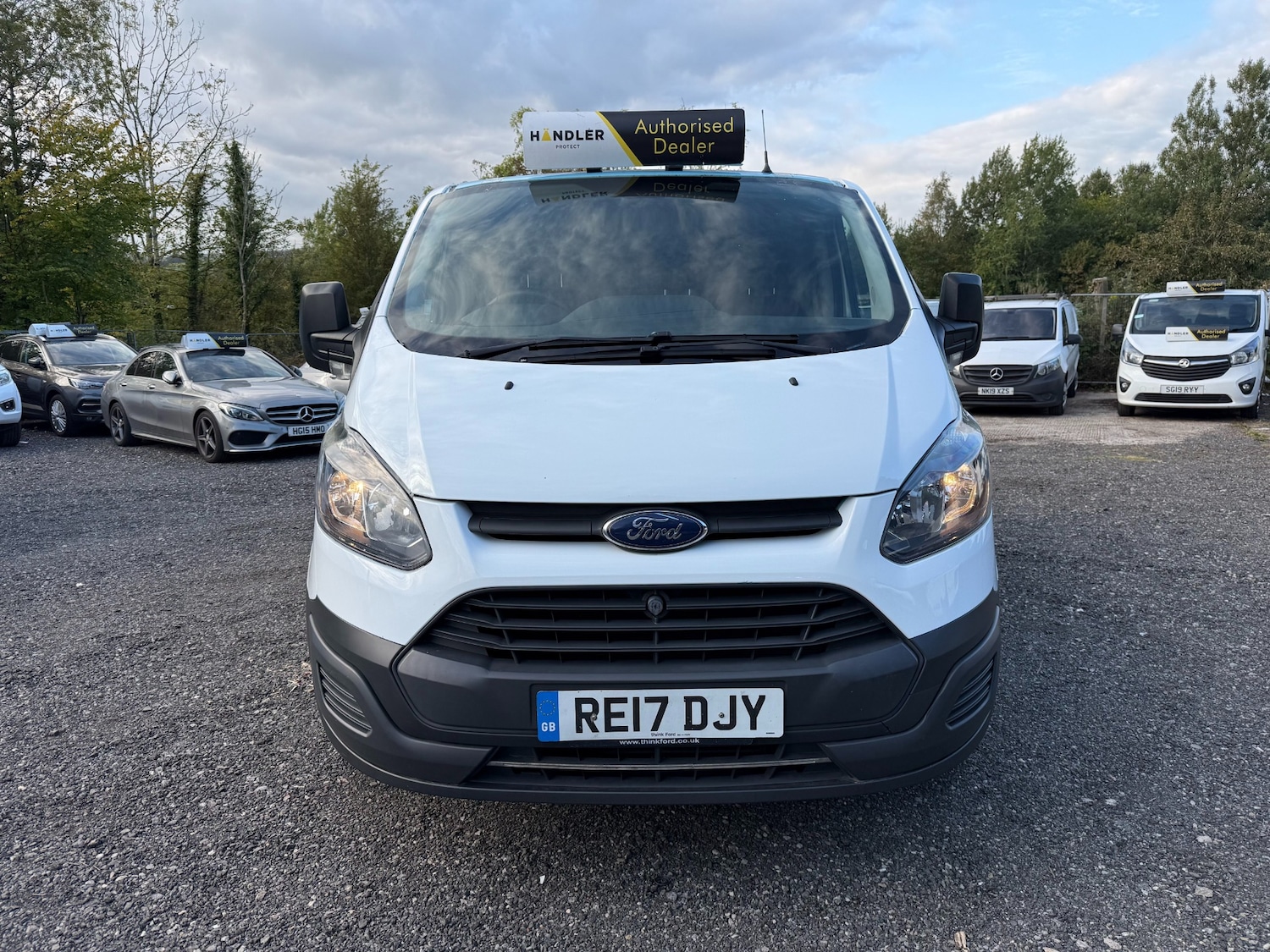Used Ford Transit Custom 2017 for sale - 76035492: Photo 2