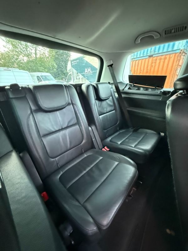 Used Volkswagen Sharan 2013 for sale - 76243345: Photo 19