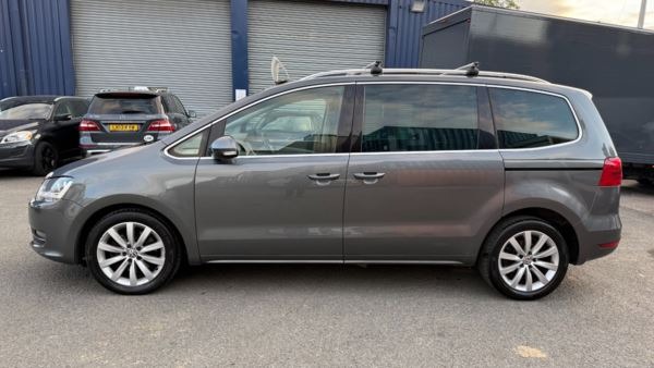 Used Volkswagen Sharan 2013 for sale - 76243345: Photo 5