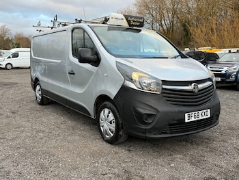 Used Vauxhall Vivaro 2018 for sale - 77542439: Photo