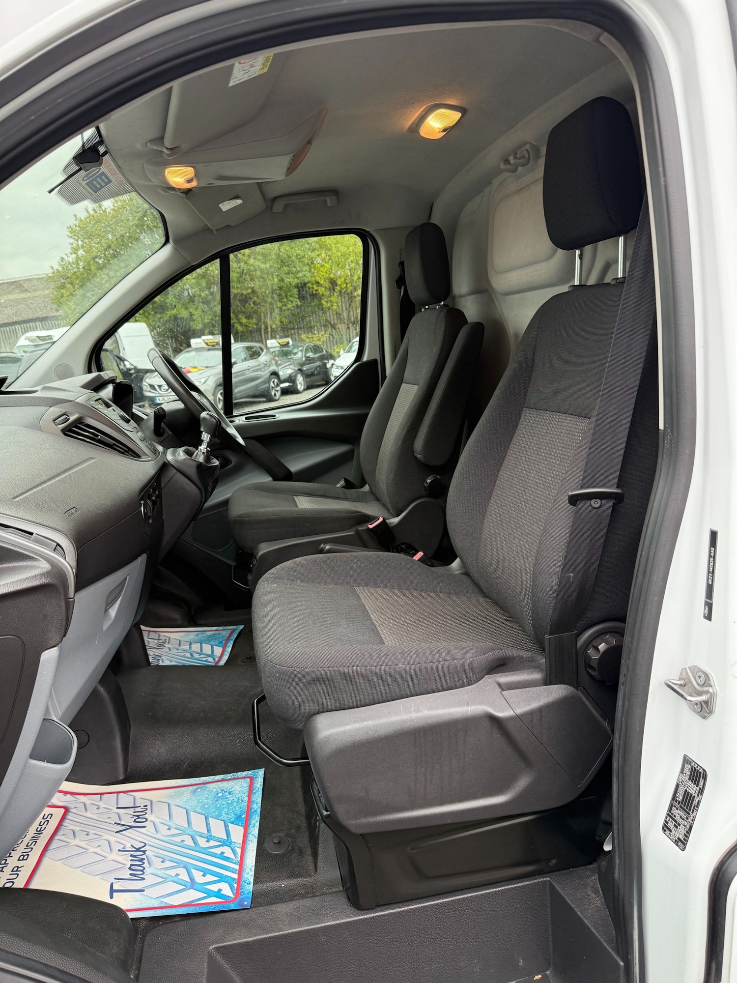 Used Ford Transit Custom 2017 for sale - 75698918: Photo 11