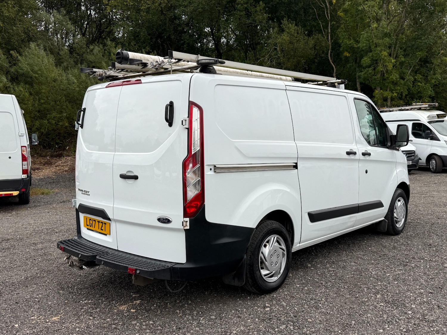 Used Ford Transit Custom 2017 for sale - 75698918: Photo 5