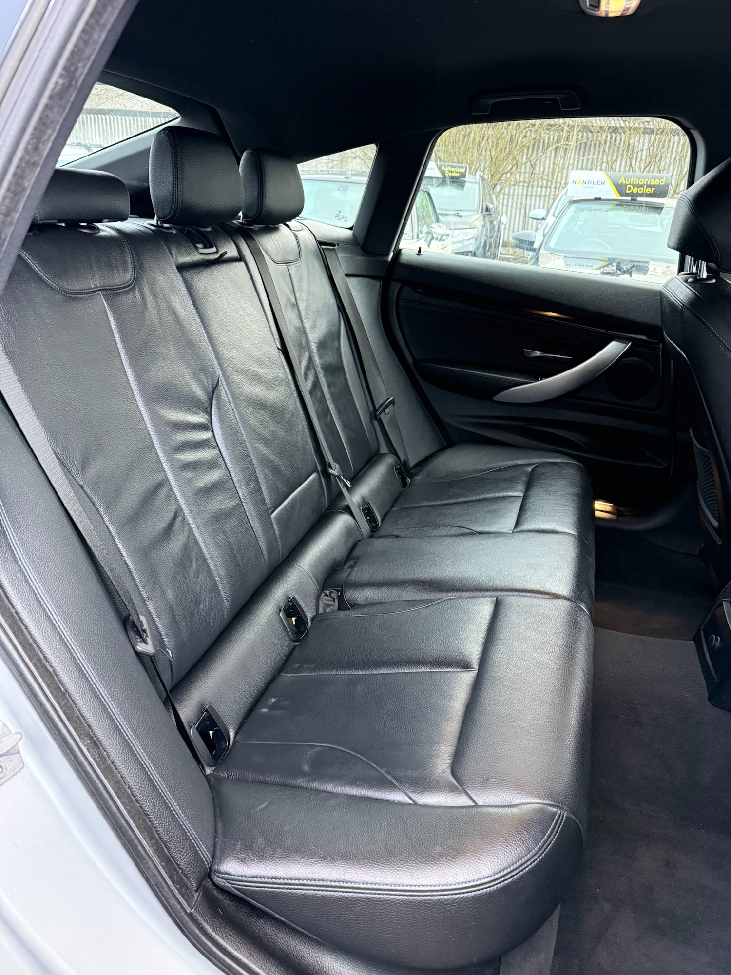 Used BMW 3 Series 2018 for sale - 77323723: Photo 17