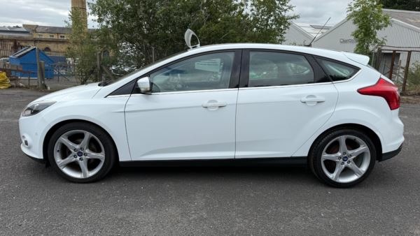 Used Ford Focus 2014 for sale - 76875909: Photo 5