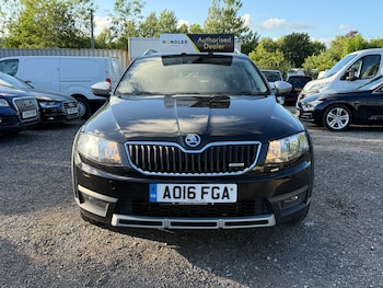 Used Skoda Octavia 2016 for sale - 79277920: Photo