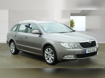 Used Skoda Superb 2011 for sale - 78229784: Photo