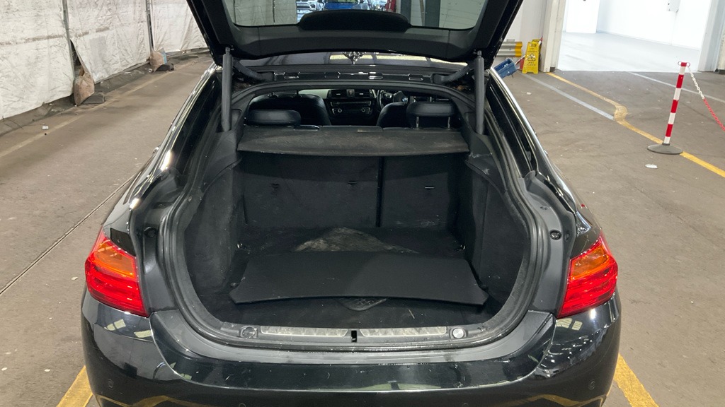 Used BMW 4 Series 2017 for sale - 77716470: Photo 8