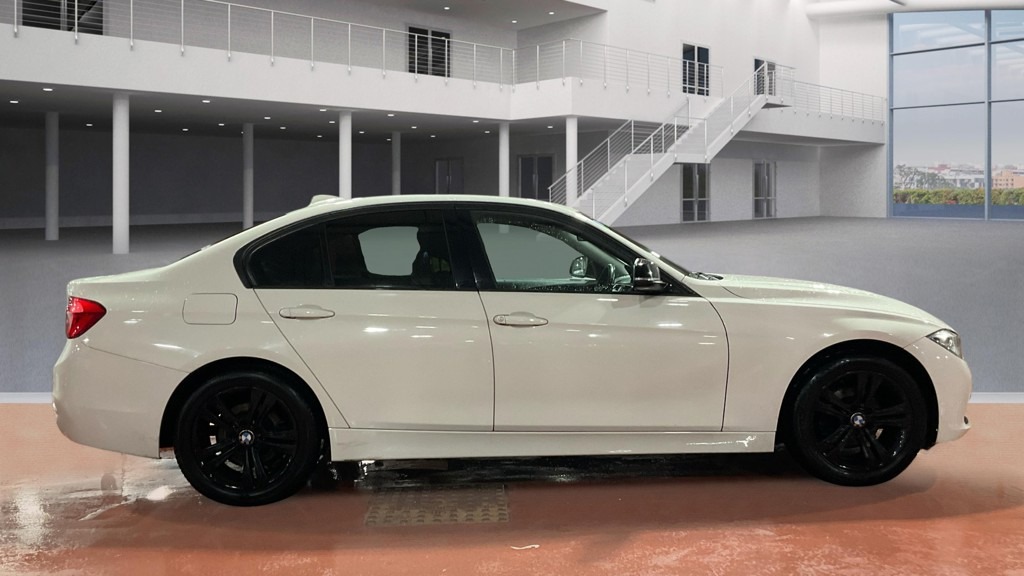Used BMW 3 Series 2016 for sale - 77181396: Photo 5