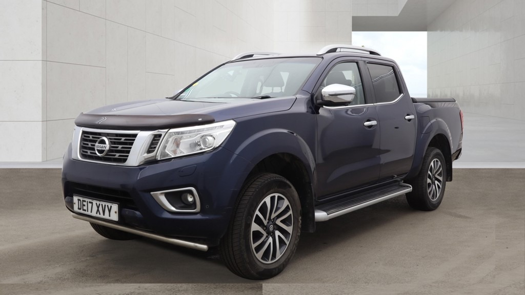 Used Nissan Navara 2017 for sale - 78078674: Photo 2