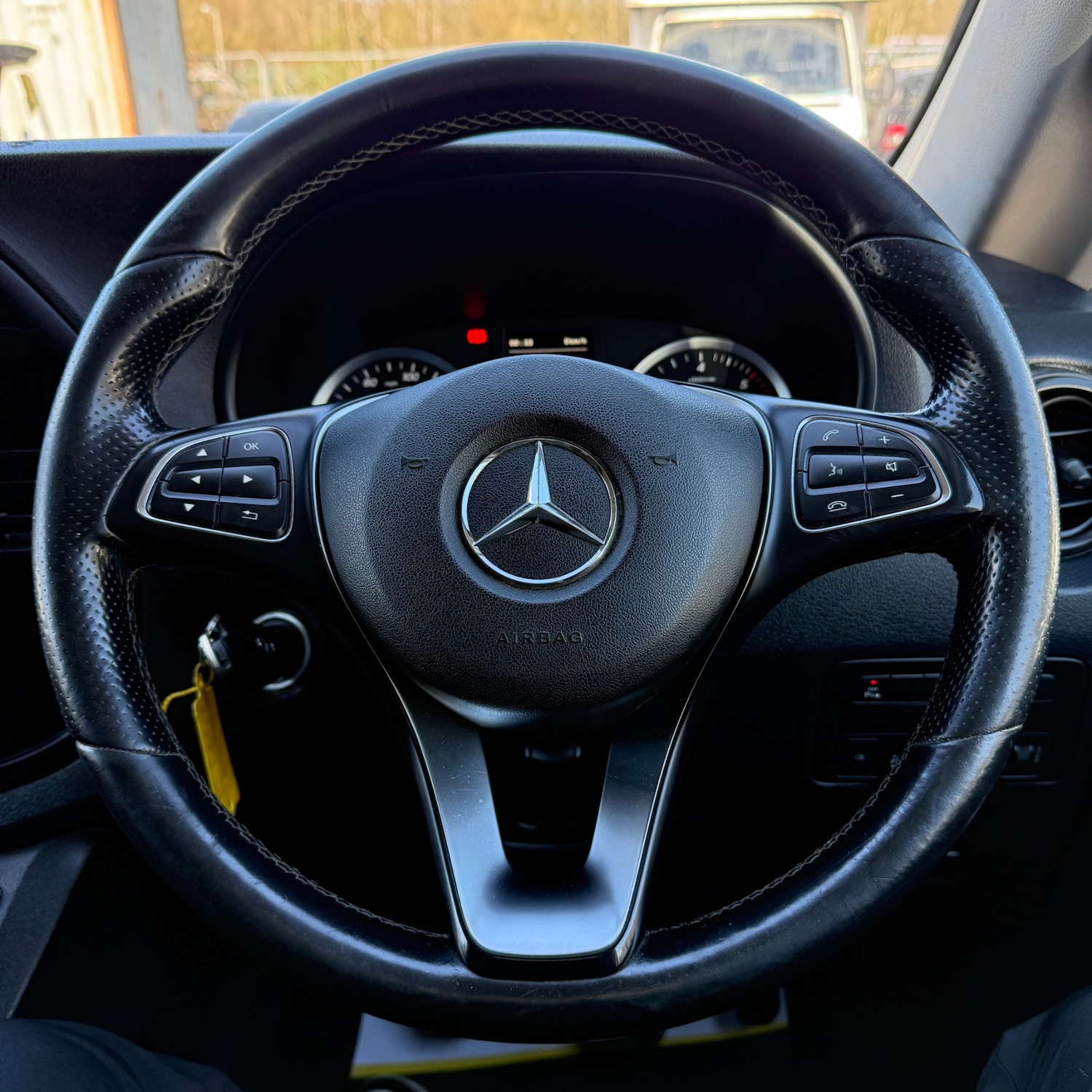 Used Mercedes-Benz Vito 2020 for sale - 77595518: Photo 14