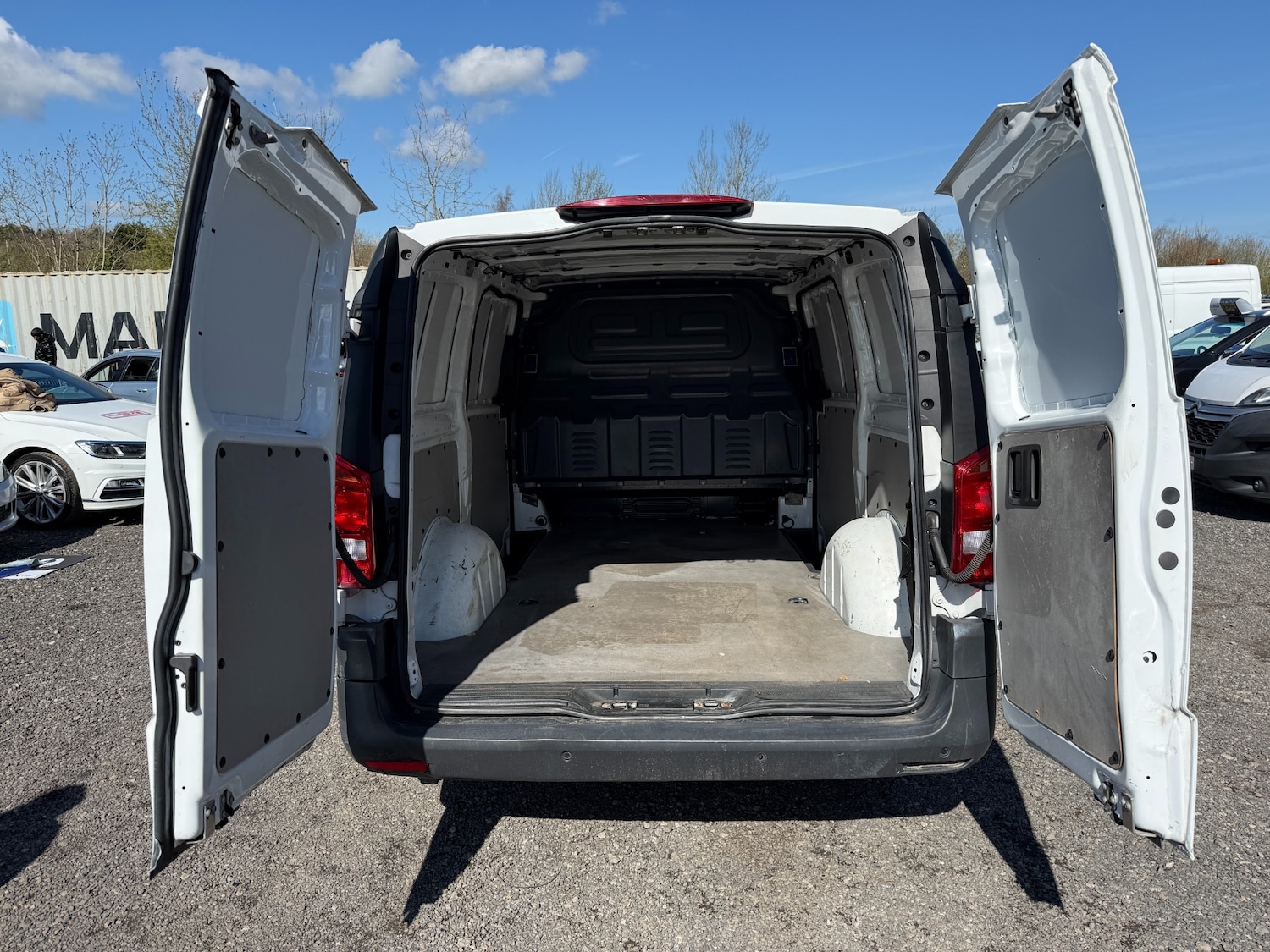 Used Mercedes-Benz Vito 2020 for sale - 77595518: Photo 21