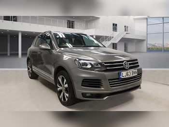 Used Volkswagen Touareg 2013 for sale - 76322152: Photo