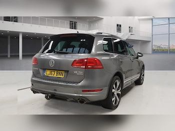 Used Volkswagen Touareg 2013 for sale - 76322152: Photo
